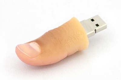 Dedo USB Yakuza