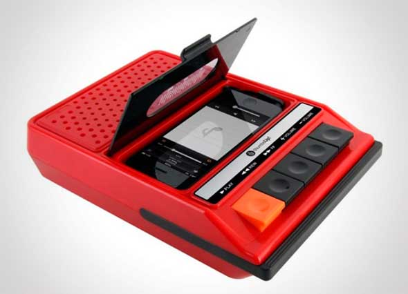 iRecorder, un altavoz para iPhone forma de grabadora vintage