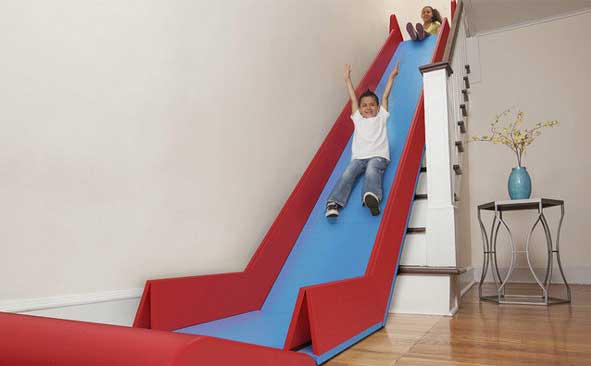 SlideRider transforma las escaleras de casa en un tobogán