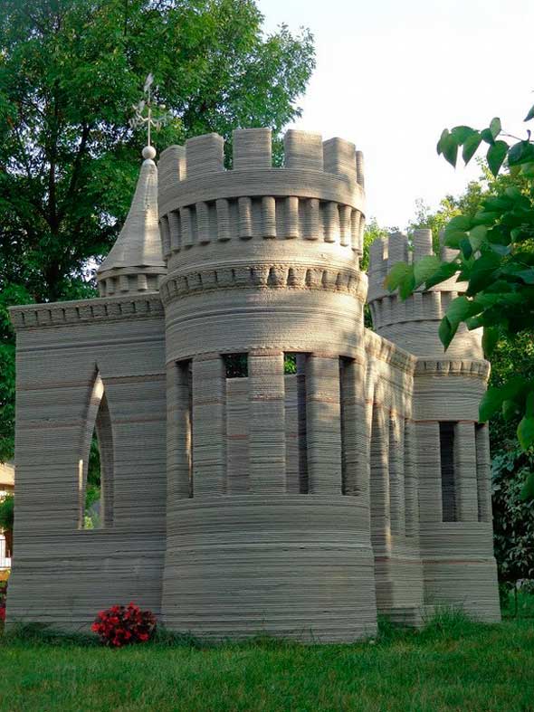 Un chico se imprime en 3D su própio castillo de hormigón