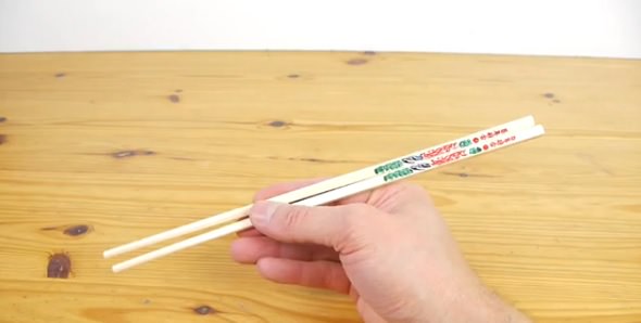 Truco: Cómo usar los palillos chinos - Nivel Principiante